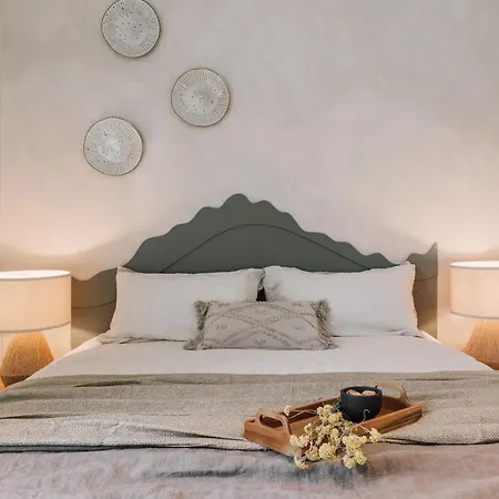 Sare - 3 Bedrooms In Eixample Esquerra *