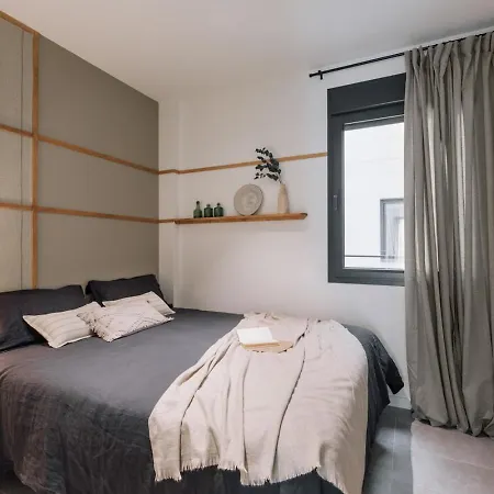 Sare - 3 Bedrooms In Eixample Esquerra Apartmán