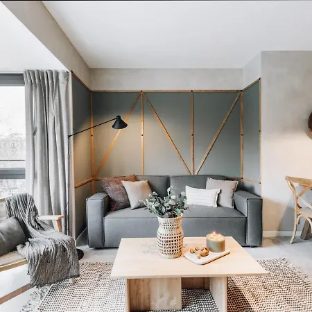 Sare - 3 Bedrooms In Eixample Esquerra Barcelona
