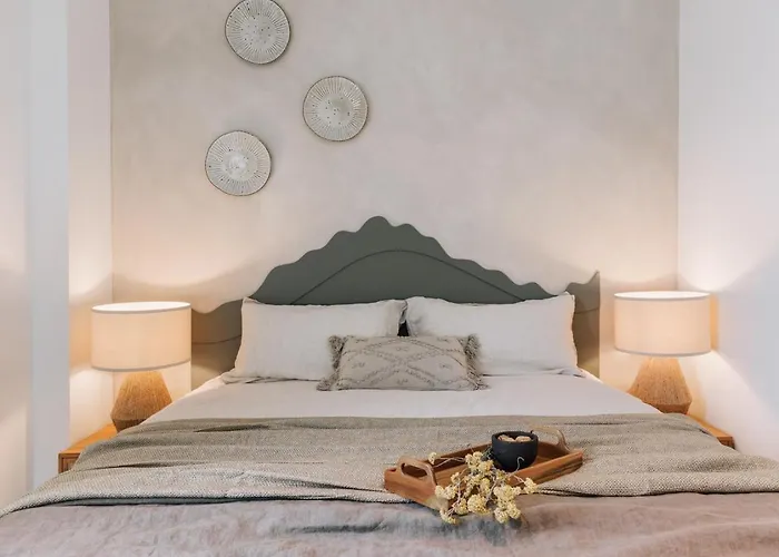 Sare - 3 Bedrooms In Eixample Esquerra *