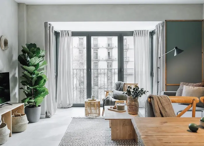 Sare - 3 Bedrooms In Eixample Esquerra Barcelona